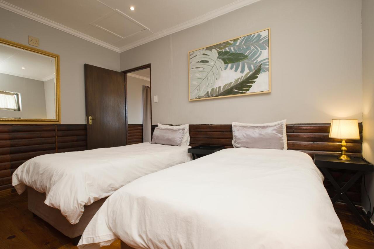 Royal Palms Guest House Port Elizabeth Extérieur photo