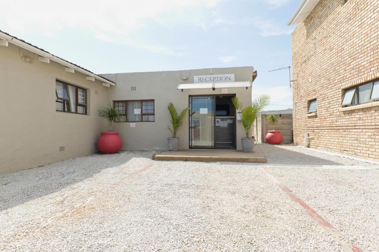Royal Palms Guest House Port Elizabeth Extérieur photo